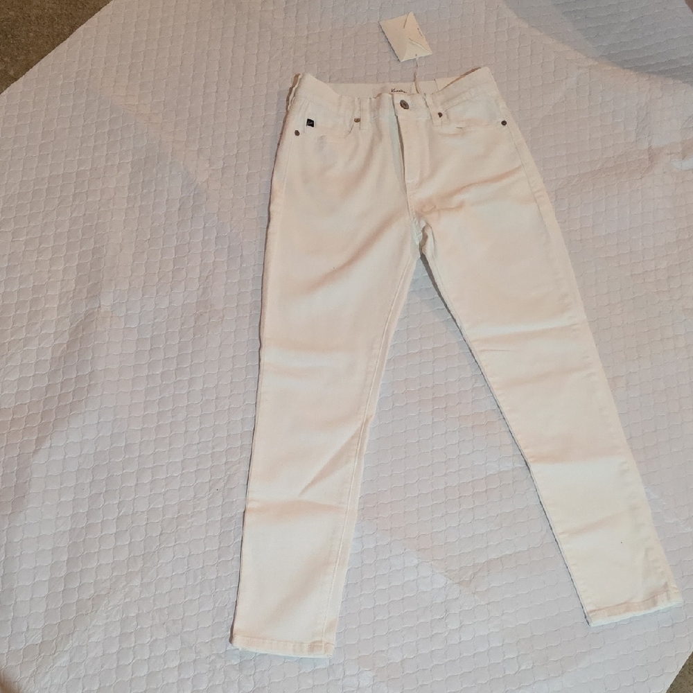 KanCan Women's Off-White Skinny Jeans